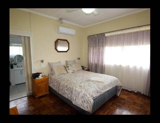 3 BEDROOM HOUSE FOR SALE IN BLUFF